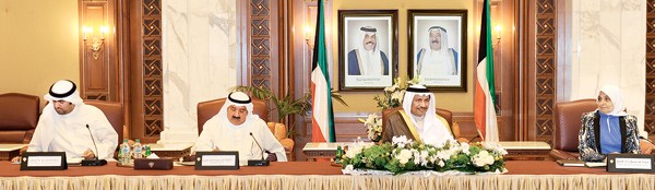 سمو الشيخ جابر المبارك مترئسا اجتماع المجلس الأعلى للتخطيط بحضور الشيخ ناصر صباح الأحمد وهند الصبيح وخالد الروضان