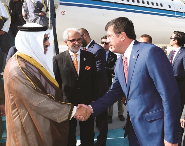  ﻿سمو رئيس الوزراء الشيخ جابر المبارك لدى وصوله مطار أنقرة الدولي﻿