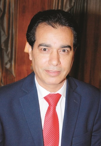 محمود عثمان﻿