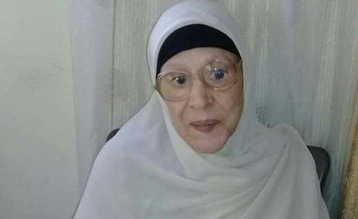 بالصور.. أسرة المسنة المصرية التي اتُهم إبنها بتعذيبها حتى الموت تكشف حقيقة ماحدث !