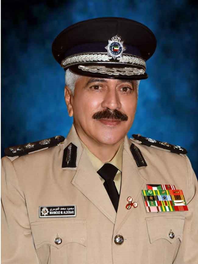 الفريق محمود الدوسري