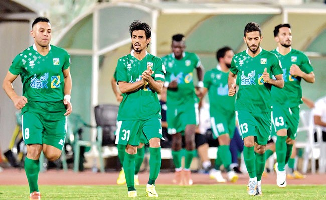 العربي استأنف تدريباته مساء أمس (الأزرق. كوم)