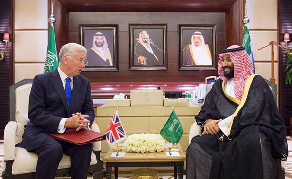 صاحب السمو الملكي الأمير محمد بن سلمان مستقبلا مايكل فالون