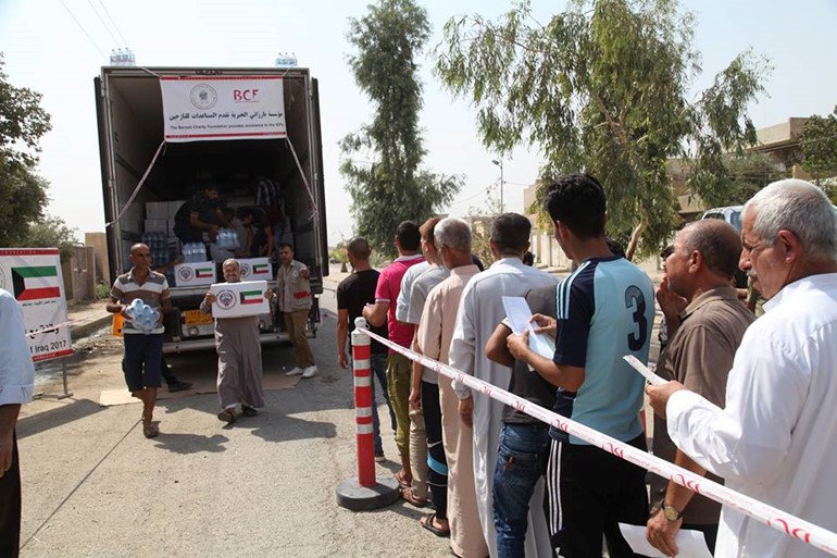 75 طناً مواد غذائية من الكويت للنازحين العراقيين