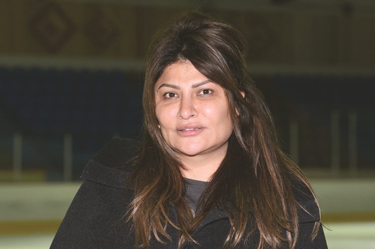 رهام نجف﻿