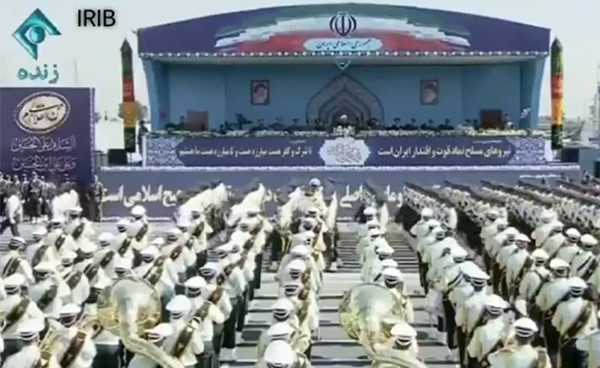 بالفيديو.. إيران تصرّ على تعزيز قدراتها الباليستية رغم تحذيرات واشنطن