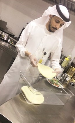 فحص ظاهري للمواد الغذائية﻿