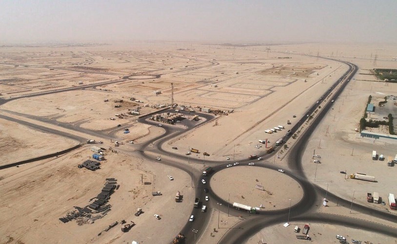 صورة جوية توضح الانتهاء من تنفيذ الطرق ﻿