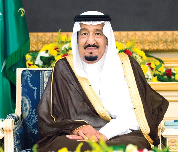 خادم الحرمين يصدر امرا ساميا يسمح بقيادة المرأة للسيارة في المملكة