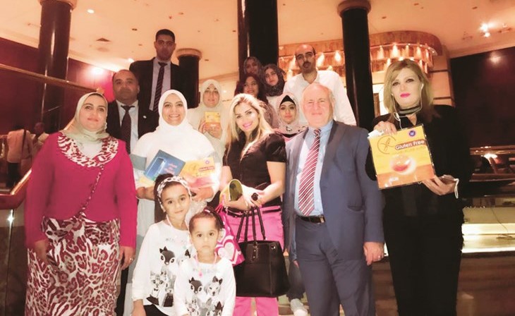 د.سعاد الفريح خلال مشاركتها في ندوة مرض السلياك﻿