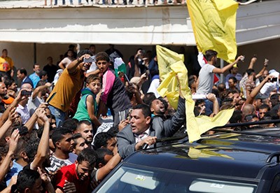 رئيس الوزراء الفلسطيني يعلن بدء تسلم حكومته مسؤولياتها لإدارة شؤون غزة