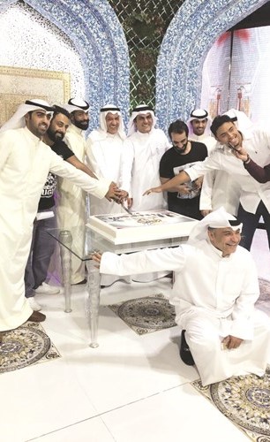 جانب من قطع الكيكة﻿