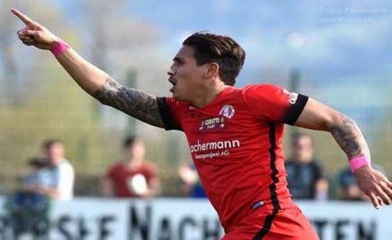 بالفيديو.. لاعب برازيلي سجل هدفين "مقصين" وأذهل الجميع في سويسرا
