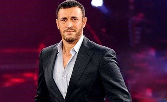 صورة مسربة لشقيق كاظم الساهر تظهر الشبه بينهما... من الأكثر وسامة؟