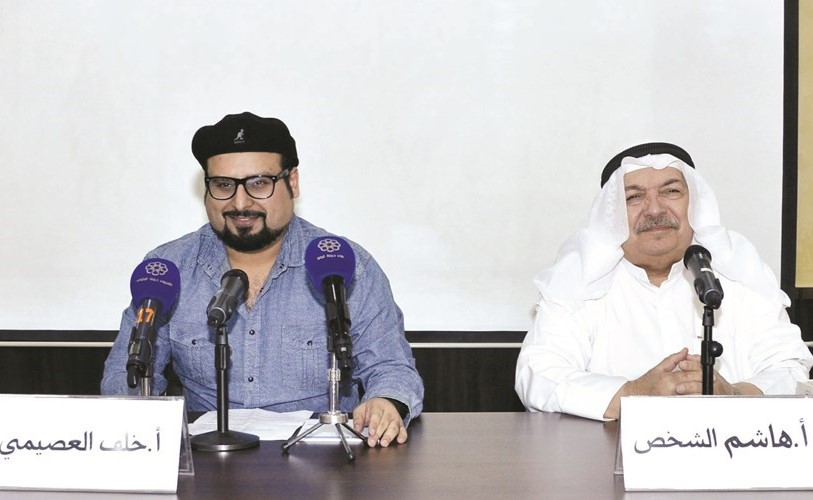 هاشم الشخص وخلف العصيمي خلال ملتقى سين السينمائي﻿