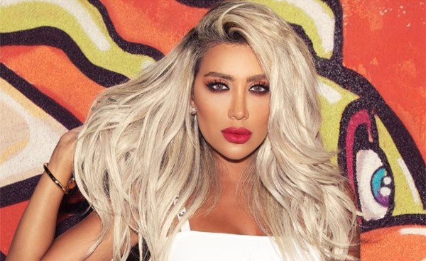 مايا دياب تفتح باب السخرية على نفسها مجدداً