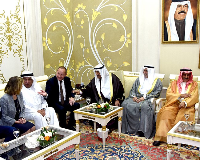 المحمد: نأمل دعم سويسرا طلب الكويت الانضمام إلى بنك التنمية الآسيوي