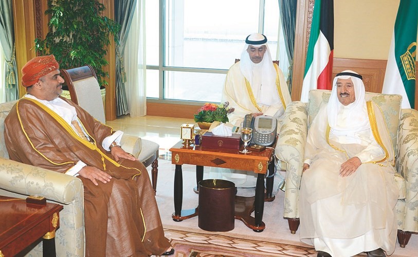صاحب السمو مستقبلا السفير العماني﻿