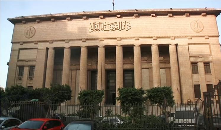 الحكم بالإعدام على 8 مصريين في قضية "اقتحام قسم حلوان"
