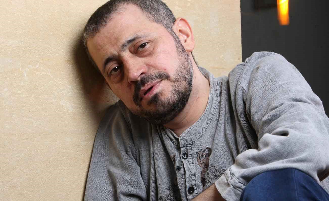 فيديو صادم.. جورج وسوف بحالة صحية سيئة جداً.. وأنباء عن إصابته بمرض"الشلل الرعاش"