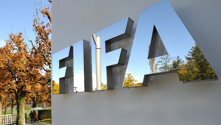 "الفيفا" يعلن إيقاف الاتحاد الباكستاني لكرة القدم