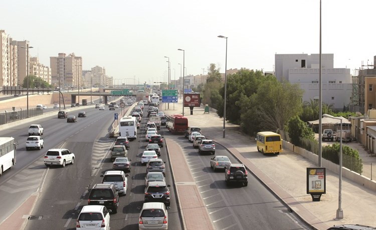 ازدحام دائم عند مدخل منطقتي اشبيلية والرحاب من الغزالي﻿