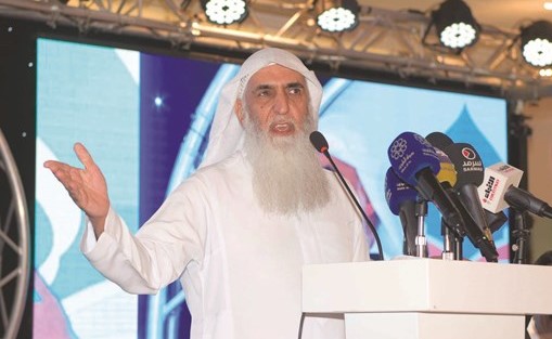 د. خالد الجبير متحدثا ﻿