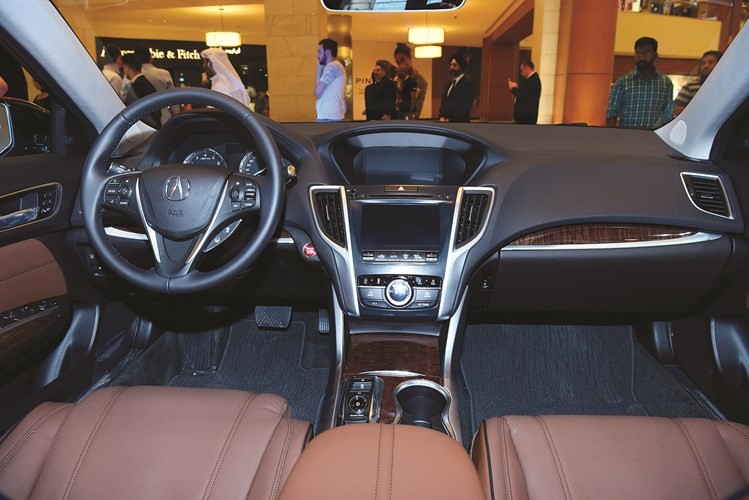 مقصورة TLX Advance﻿