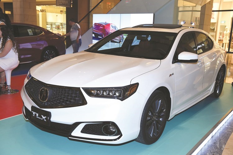 طراز TLX A-Spec الرياضي﻿