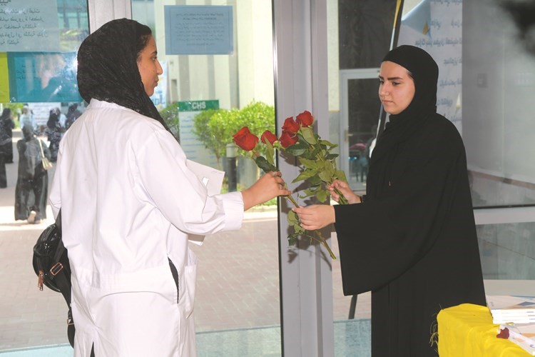 الورود حاضرة في معهد التمريض﻿