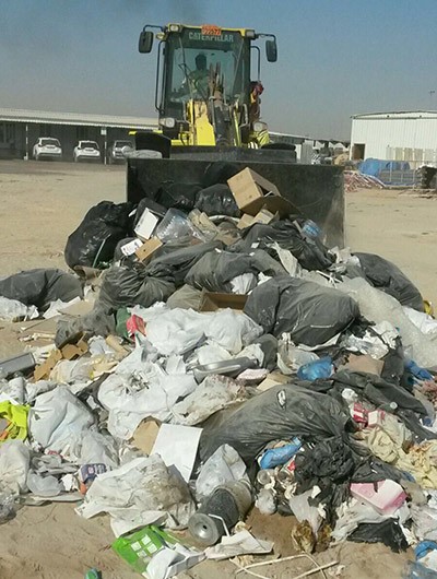 رفع 17 سيارة مهملة و1824 م3 من الأنقاض والمخلفات في "الفروانية"