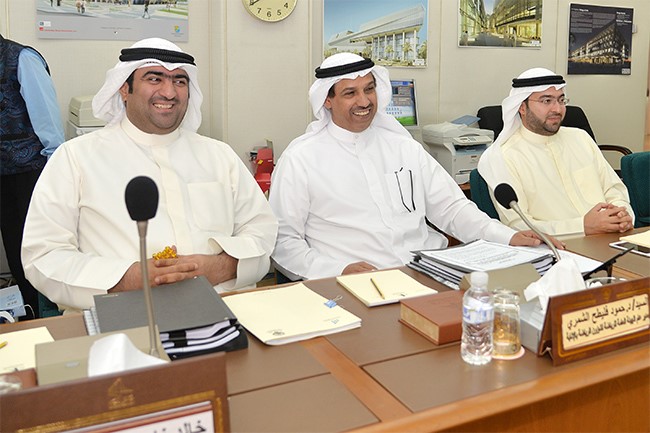 جانب من اجتماع  لجنة الشباب والرياضة البرلمانية اليوم