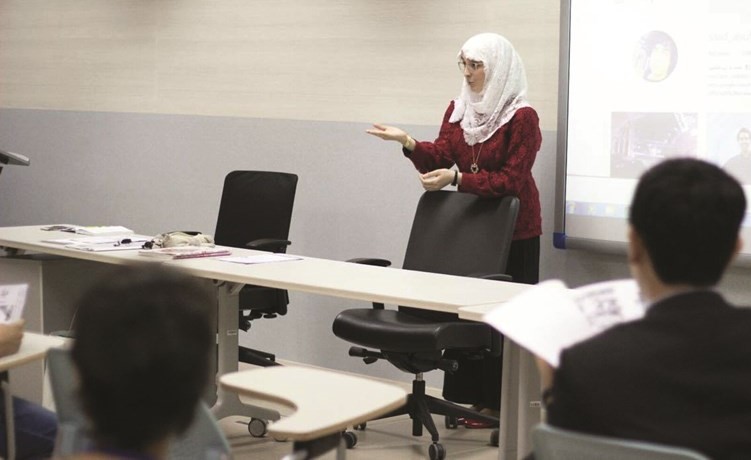  رانية النص محاضرة دورة اللغة اليابانية في الجامعة العربية المفتوحة﻿