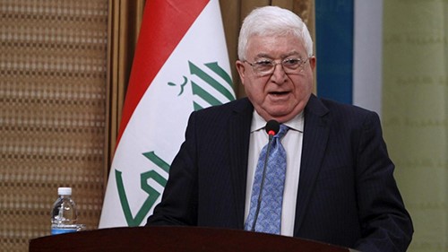 الرئيس العراقي يدعو لوقف التهديدات العسكرية والشروع بحوار "عاجل" بين بغداد واربيل