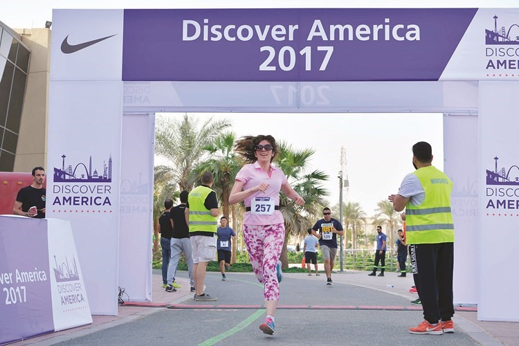 إحدى المتسابقات﻿