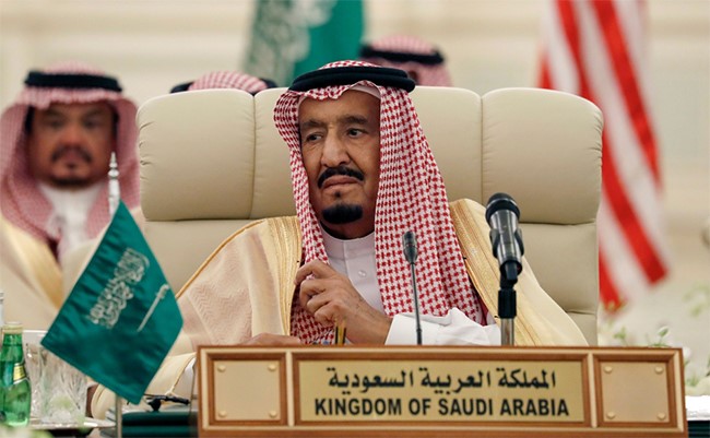 خادم الحرمين: نواجه بمنطقتنا تحديات خطيرة تستدعي التنسيق التام