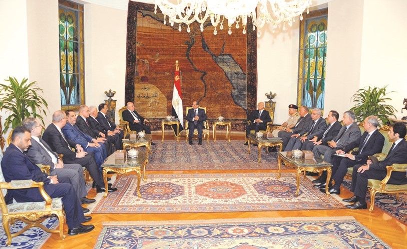 الرئيس عبدالفتاح السيسي خلال لقائه رئيس الوزراء العراقي حيدر العبادي والوفد المرافق له﻿