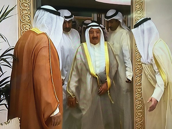 التصويت على طرح الثقة بالعبدالله أول نوفمبر