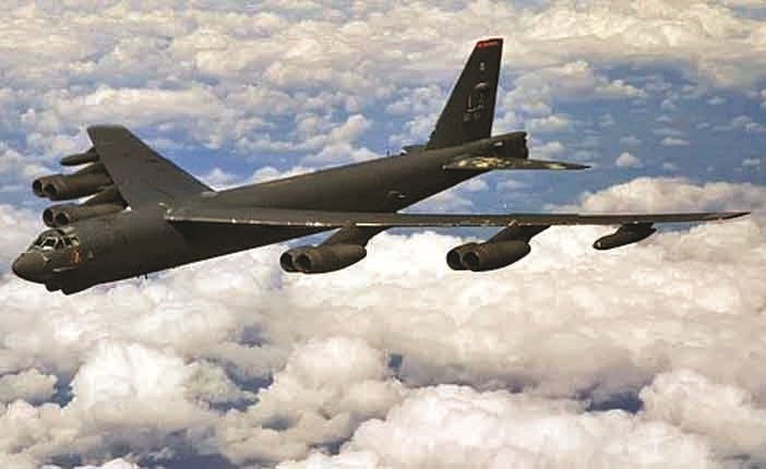القاذفة الأميركية B-52s﻿
