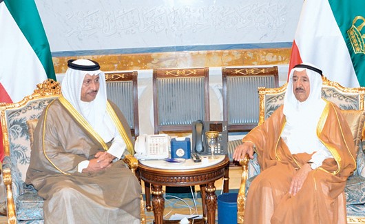 صاحب السمو الأمير لدى استقباله سمو رئيس مجلس الوزراء الشيخ جابر المبارك