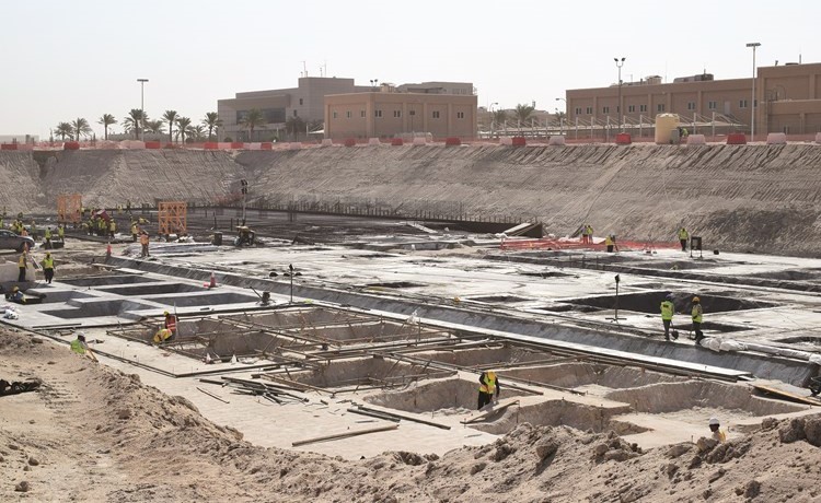 جهود كبيرة من المهندسين والمشرفين والعمال لإنجاز المشروع﻿