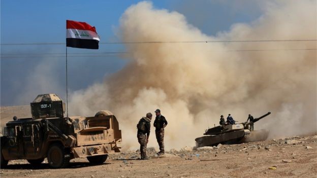 اشتباكات عنيفة بين القوات العراقية والبيشمركة شمال غرب الموصل