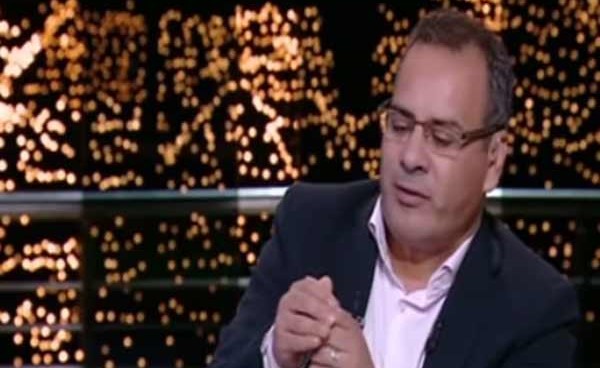 بالفيديو.. داعية مصرية: حقن منع الحمل للرجال "محرمة".. والإعلامي يرد بتجربة الحقنة على الهواء