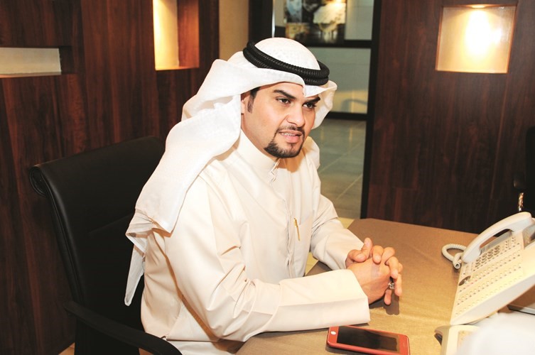 بطي الخليوي لـ «الأنباء»: تلفزيون الكويت قائم على شخصية واحدة فقط وهي إيمان نجم !! .. وفجر السعيد عن «مليون رجل»