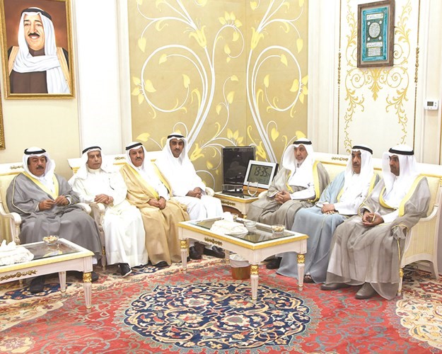 د. نايف الحجرف وحمود العتيبي ود. محمد البصيري ويوسف العلي 