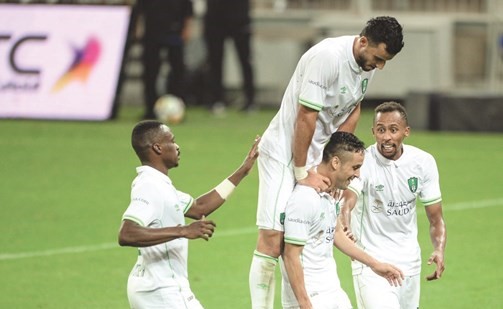 الأهلي يواجه الفيحاء والنصر والباطن للتعويض