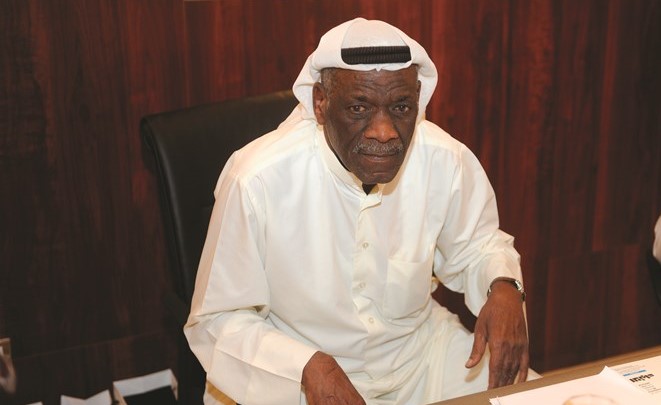 بالفيديو.. الفنان خالد الملا: أقرأ القرآن بعد الفجر وحججت عام 1986 وذاكرتي بمنطقة الشامية .. والفضالة أفضل مطرب كويتي