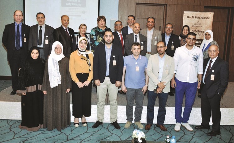 لقطة تذكارية على هامش المؤتمر﻿