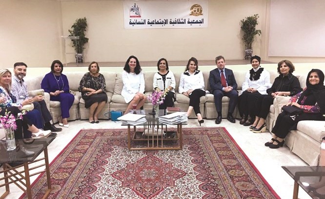 رئيسة مجلس الشيوخ البلجيكي زارت الجمعية الثقافية النسائية