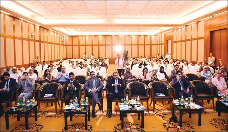 جانب من حضور مؤتمر التخطيط الوظيفي والمهني للتخصصات الطبية لمعهد الكويت للاختصاصات الطبية       (متين غوزال)